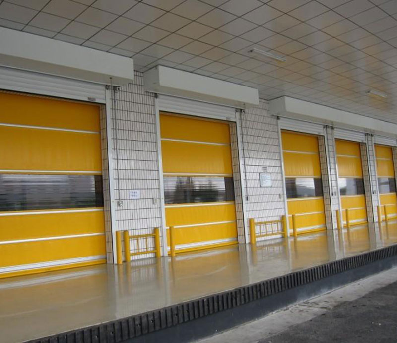 廣東自助洗車房快速門，快速卷簾門